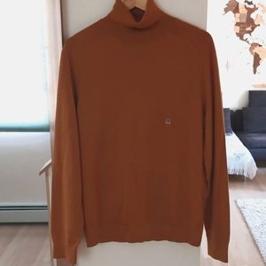 Express merino wool sweater